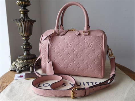 louis vuitton rose poudre|louis vuitton bandouiller.